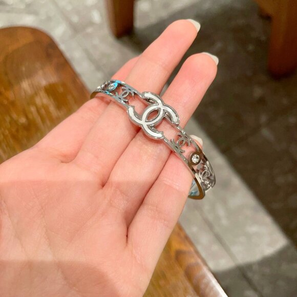 Chanel bracelet - Picture 3 of 6